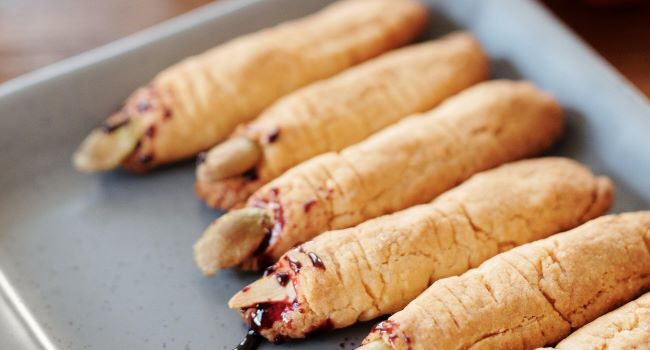 witch's fingers with jam